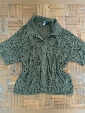 Simons Green knit top